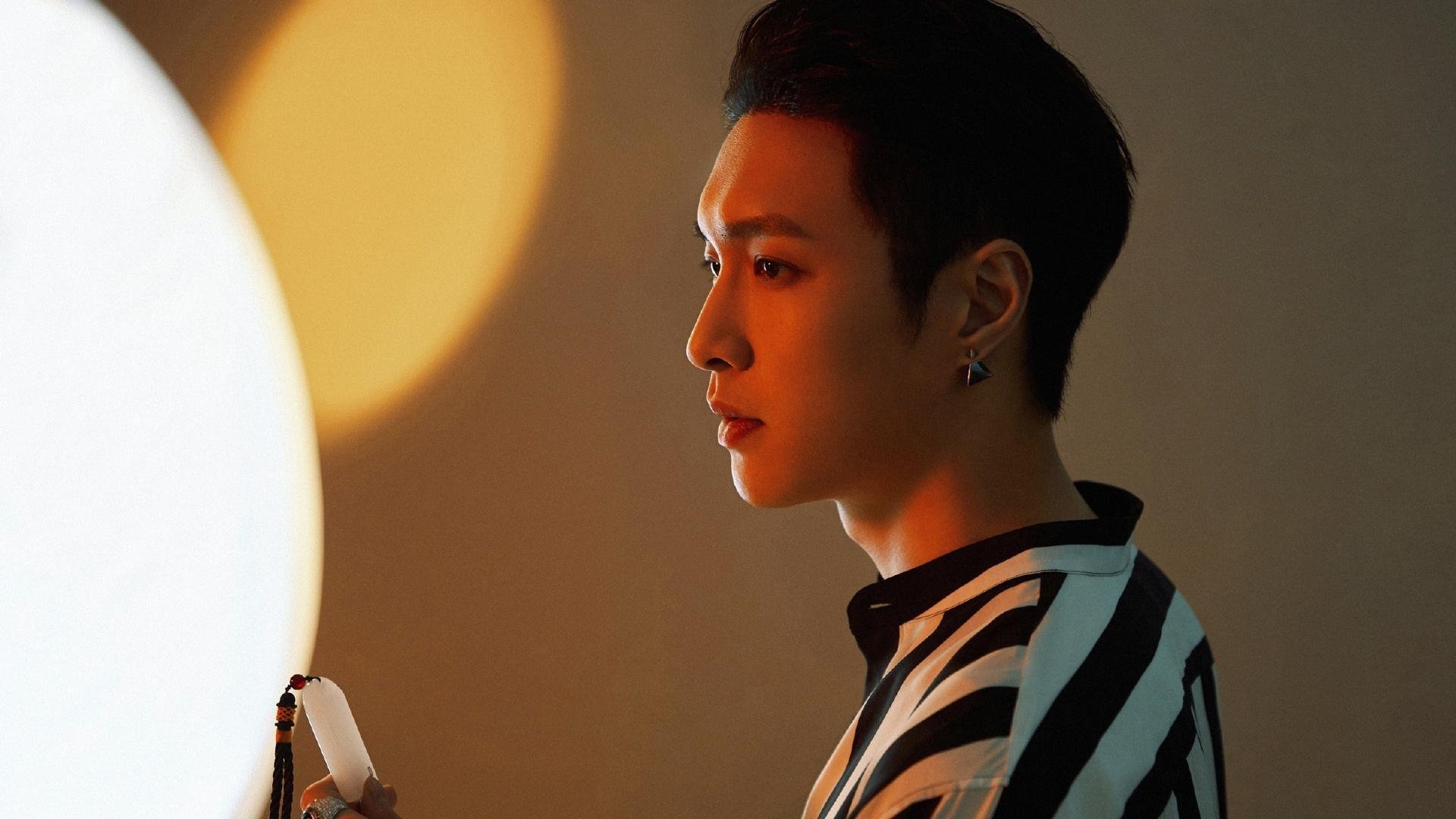 纽卡斯尔多点开火形成持续攻门态势，纽卡斯尔首发