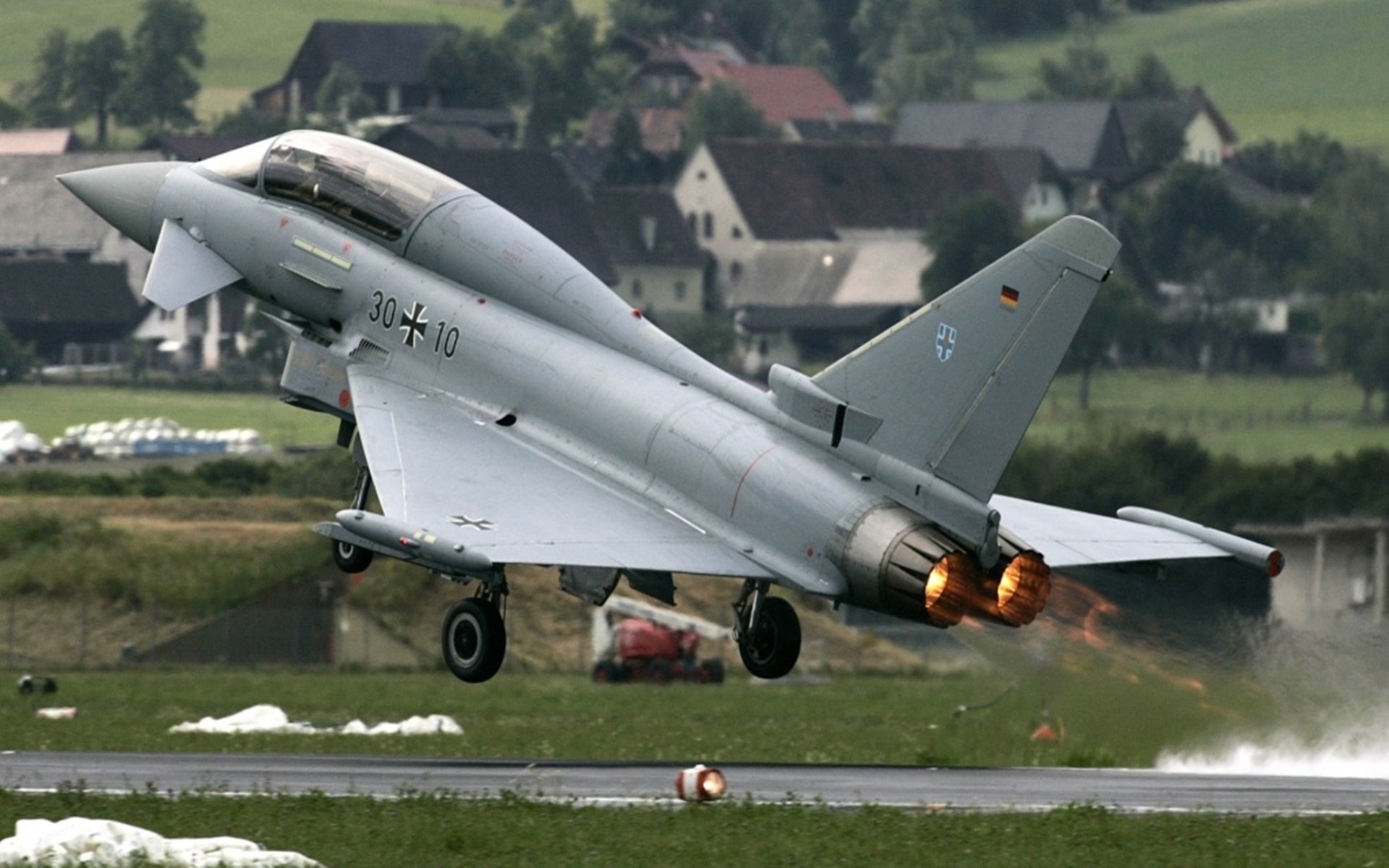 基:全黑队的“防守大师”,每次关键防守都展现出无与伦比的技术